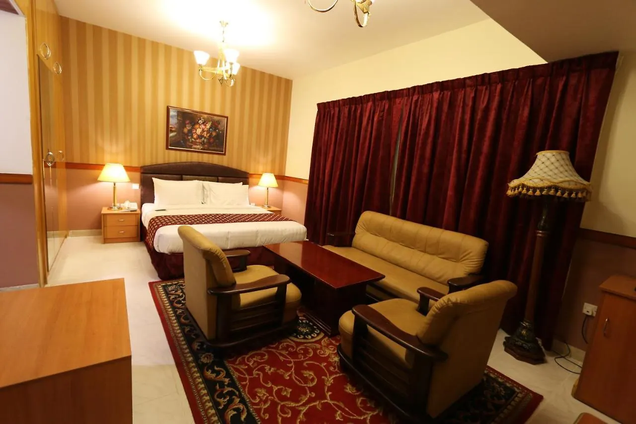 New California Hotel Дубай ОАЭ